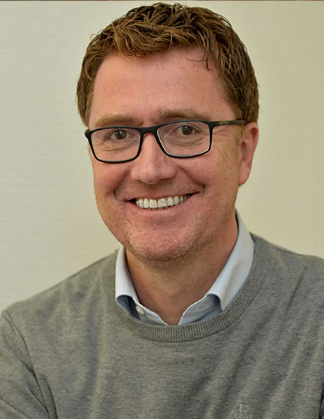 Claus Tenambergen, Gründer und Betreiber des Kaufbeurer Stadtportals „Wir sind Kaufbeuren“ hofft auf eine rege Teilnahme der Kaufbeurer Vereine, um eine möglichst umfassende Vereinsübersicht zu realisieren. Foto: Harald Langer